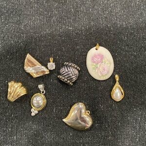 Vintage necklace bundle